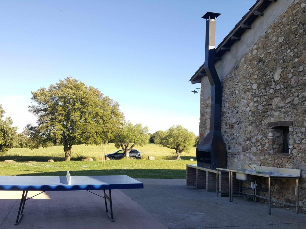 Masia Para Grupos Con Piscina Privada28 Pax Cabanelles Exterior photo