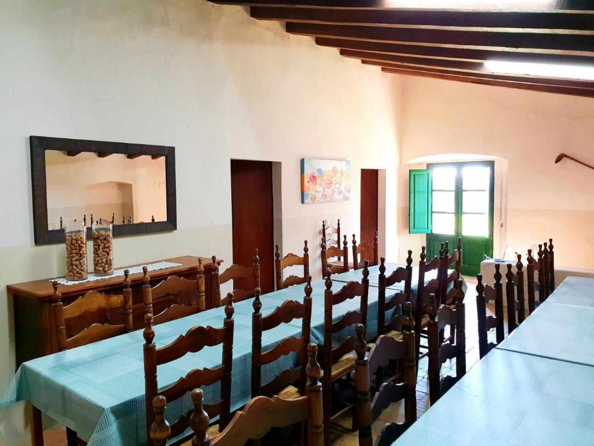 Masia Para Grupos Con Piscina Privada28 Pax Cabanelles Exterior photo